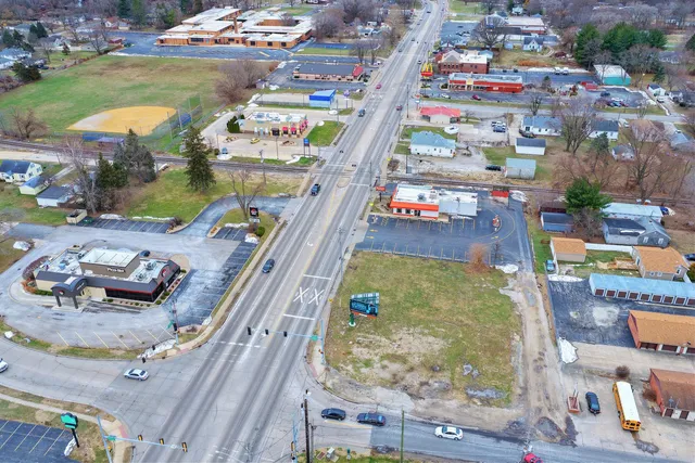 $300,000 | 1712 North Bloomington Street, Streator, IL 61364