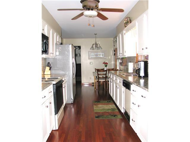 5269 Linworth Road Columbus, OH 43235 - Photo 7 of 23 Gallery Image 7