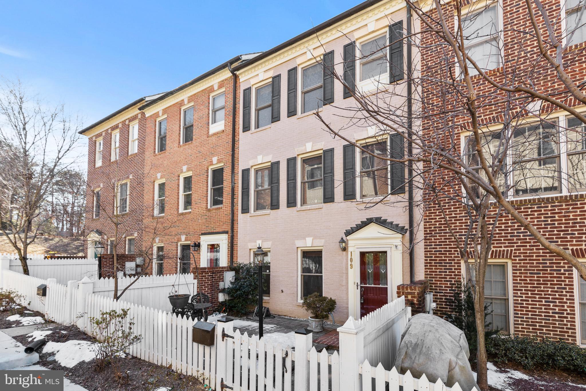 109 Ridgepoint Place Gaithersburg, MD 20878 - Photo 2 of 25 Exterior