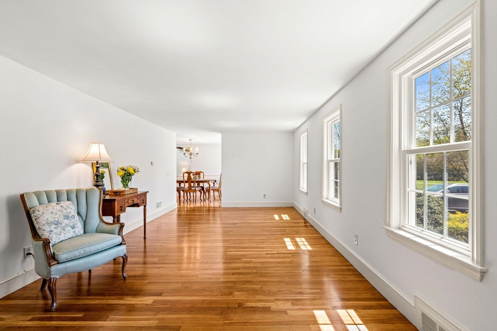 53 Summer Street Danvers, MA 01923 - Photo 16 of 41