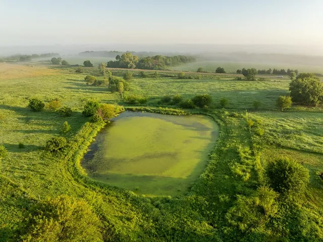 $479,000 | 27940 Indianapolis Road, Paola, KS 66071