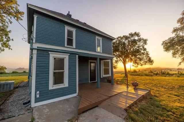 $479,000 | 27940 Indianapolis Road, Paola, KS 66071