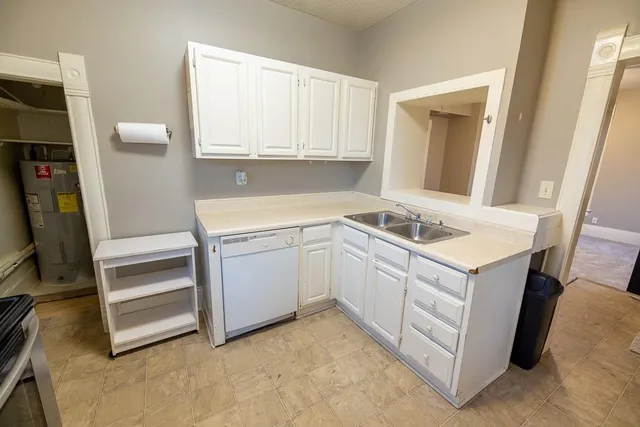 $479,000 | 27940 Indianapolis Road, Paola, KS 66071