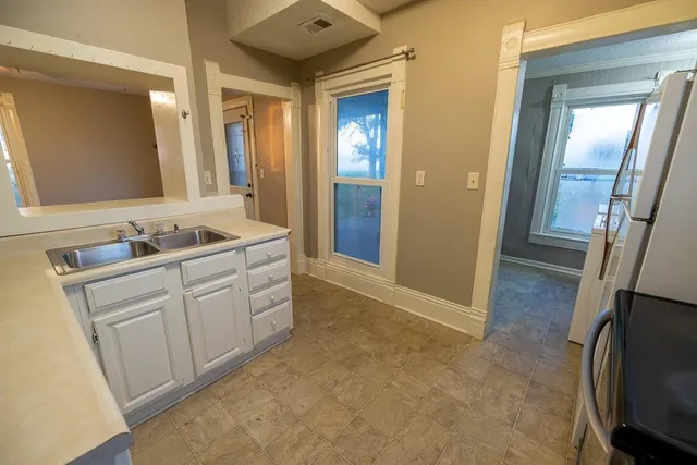 $479,000 | 27940 Indianapolis Road, Paola, KS 66071