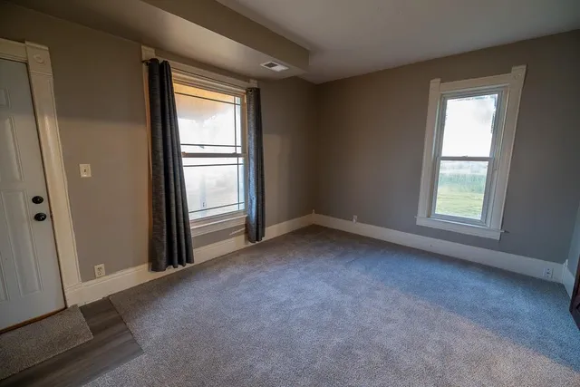 $479,000 | 27940 Indianapolis Road, Paola, KS 66071