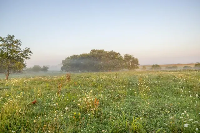 $479,000 | 27940 Indianapolis Road, Paola, KS 66071