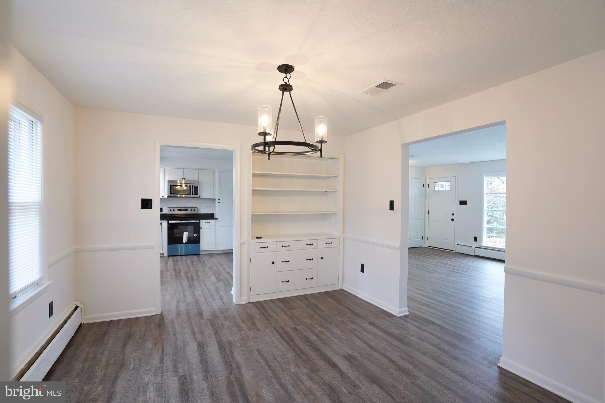 750 Hillcrest Road York, PA 17403 - Photo 8 of 34 Gallery Image 8