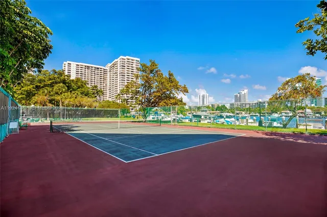 a view of a tennis court