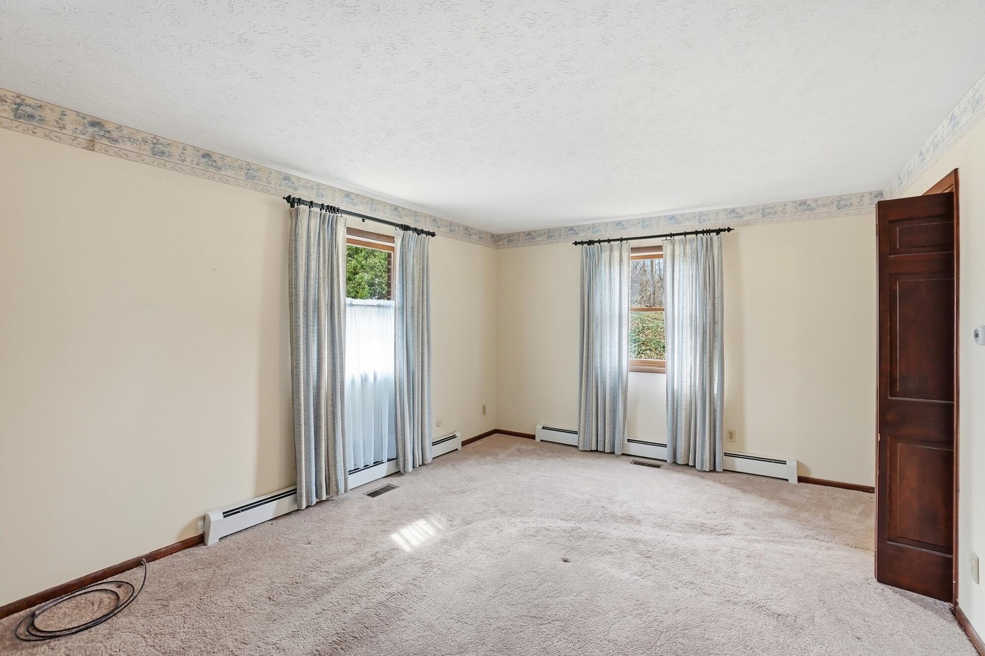 3831 Crescent Hill Road Springfield, OH 45502 - Photo 16 of 45