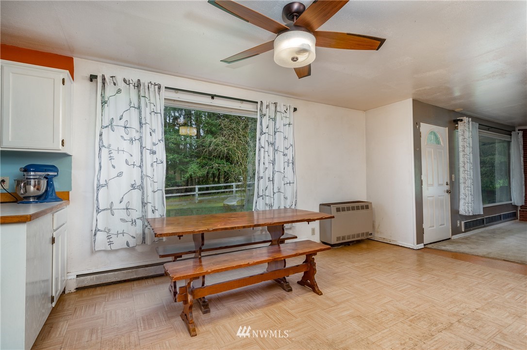 340 West Sleeper Road Oak Harbor, WA 98277 - Photo 11 of 40 Gallery Image 11