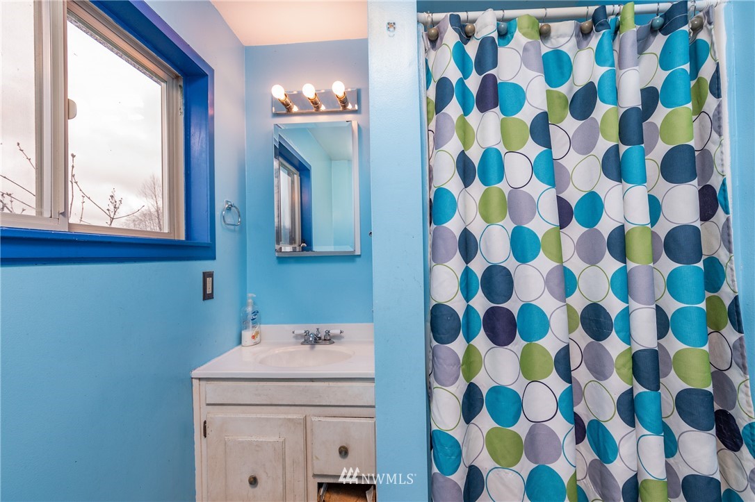 340 West Sleeper Road Oak Harbor, WA 98277 - Photo 16 of 40 Gallery Image 16