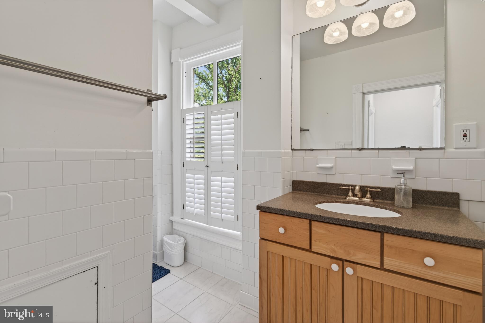 1102 Edgevale Road Silver Spring, MD 20910 - Photo 64 of 88