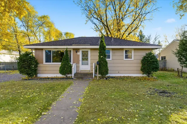 $280,000 | 248 58th Avenue Northeast, Fridley, MN 55432