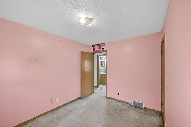 $280,000 | 248 58th Avenue Northeast, Fridley, MN 55432