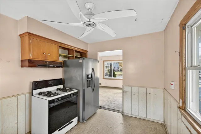 $280,000 | 248 58th Avenue Northeast, Fridley, MN 55432