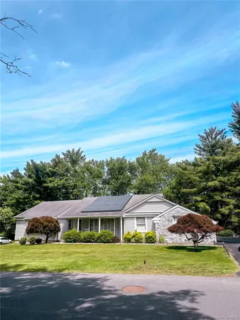 $499,999 | 6 Kennedy Terrace, Middletown, NY 10940