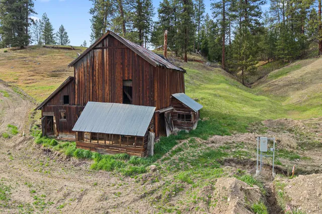 $225,000 | 839 Trout Creek Road, Republic, WA 99166