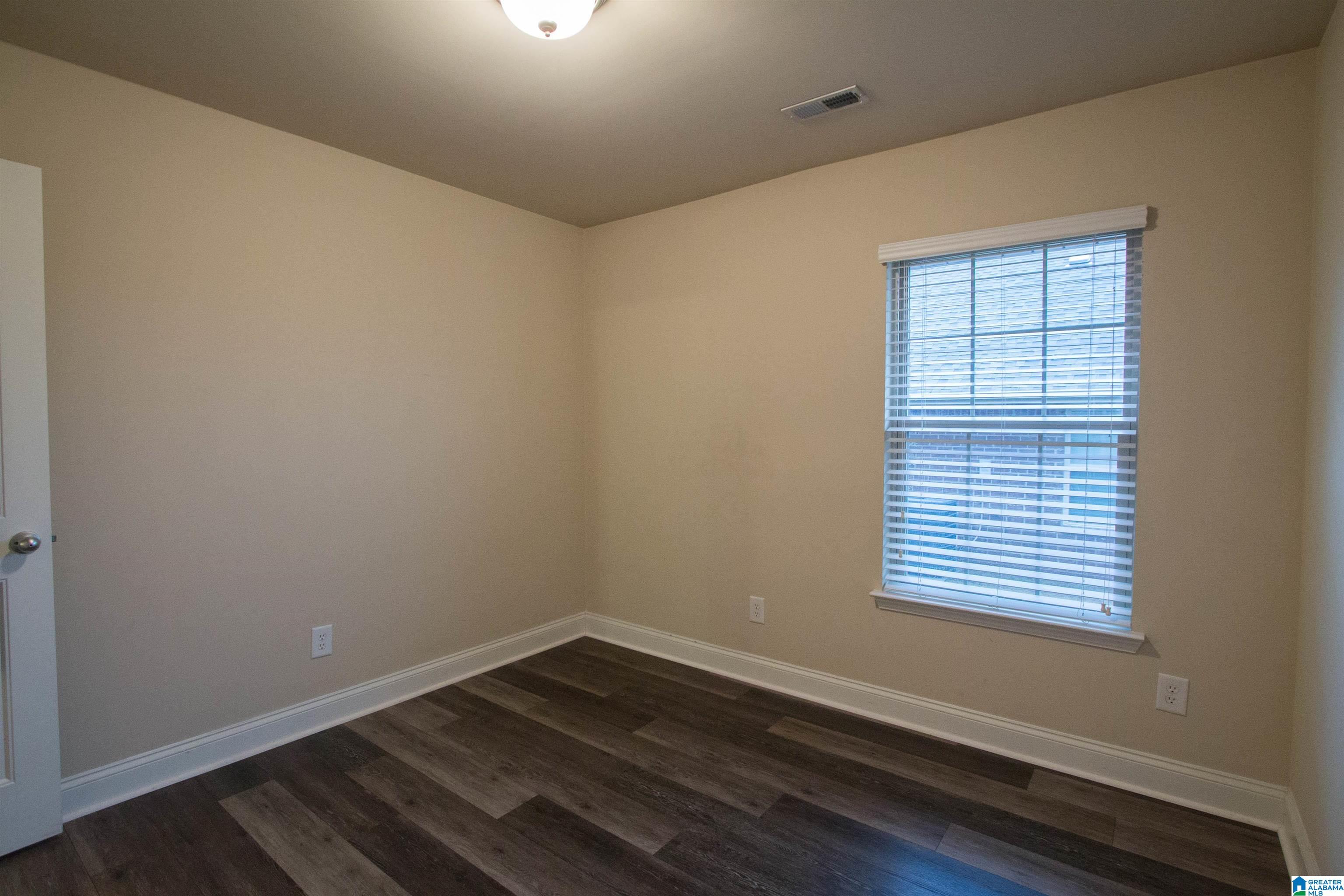 125 Crisfield Circle Alabaster, AL 35007 - Photo 12 of 39