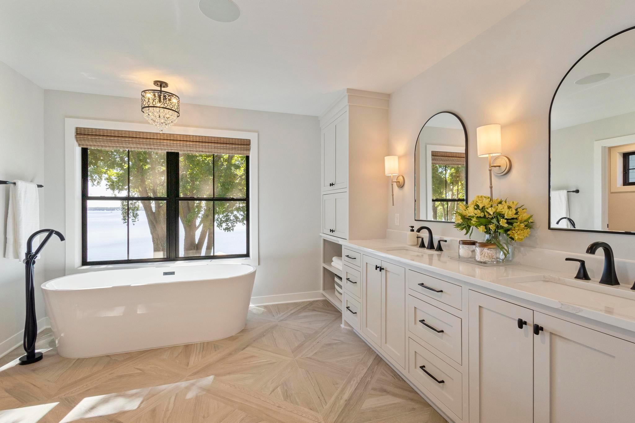 165 Mound Avenue Excelsior, MN 55331 - Photo 24 of 60