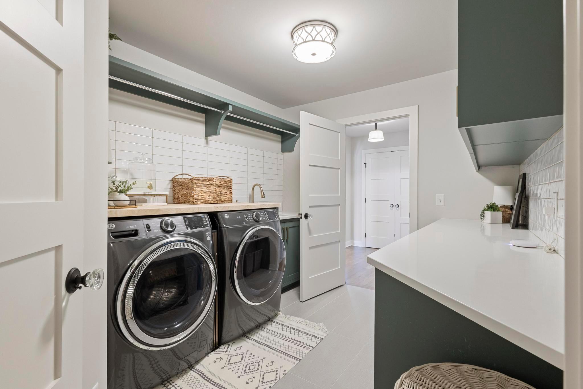 165 Mound Avenue Excelsior, MN 55331 - Photo 31 of 60