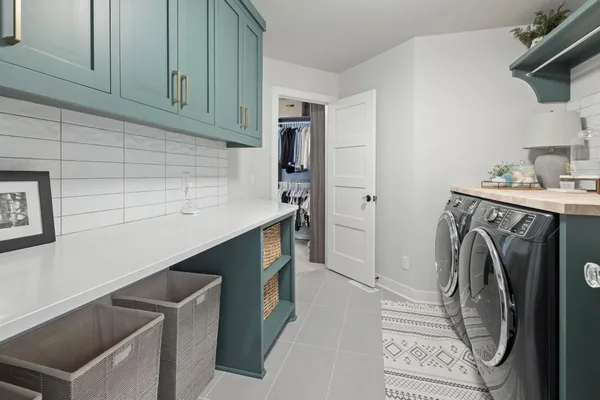 $3,565,000 | 165 Mound Avenue, Excelsior, MN 55331