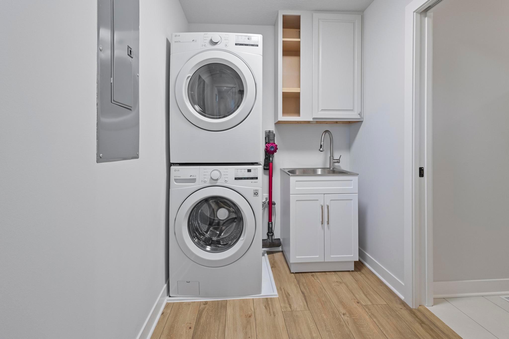 165 Mound Avenue Excelsior, MN 55331 - Photo 35 of 60