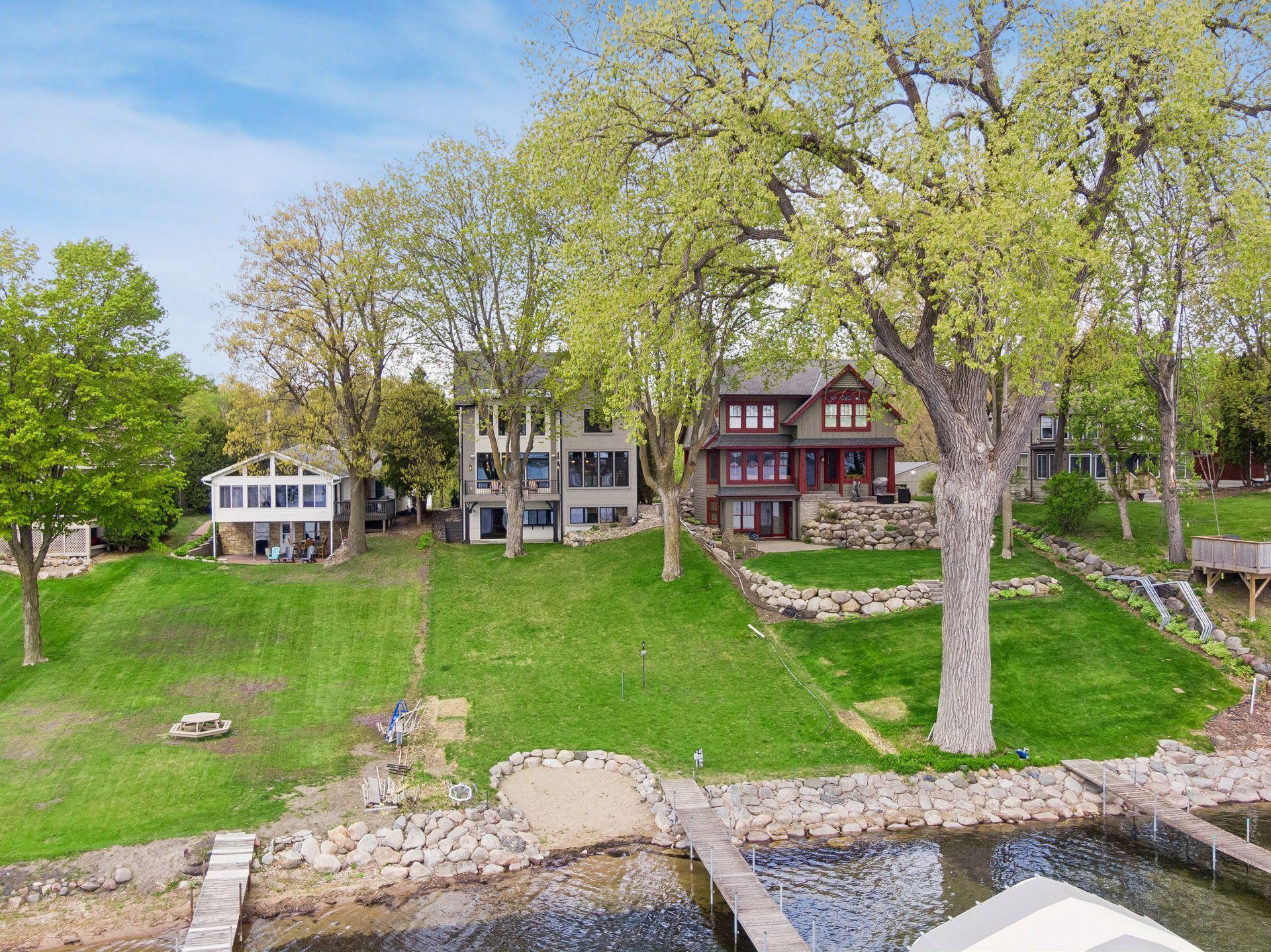 165 Mound Avenue Excelsior, MN 55331 - Photo 8 of 80