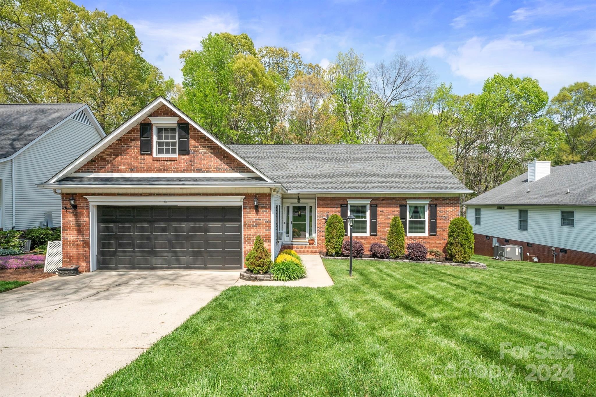 2190 Crosstrail Ridge Rock Hill, SC 29732 - Photo 1 of 36 Gallery Image 1
