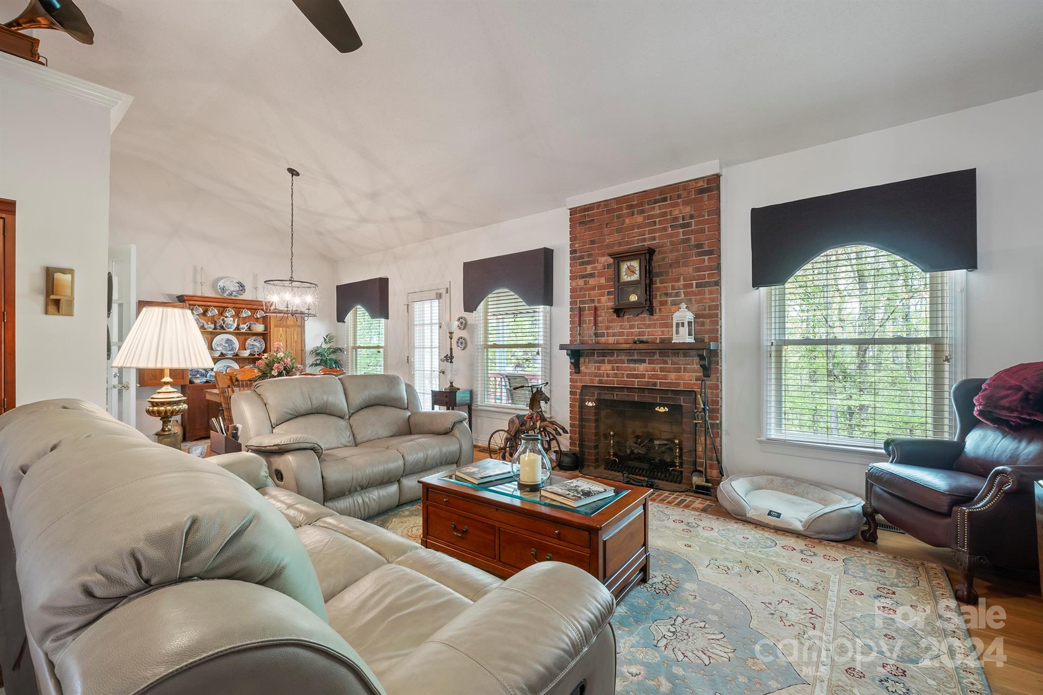 2190 Crosstrail Ridge Rock Hill, SC 29732 - Photo 5 of 36 Gallery Image 5