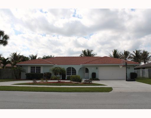 630 Southwest 16th Street Boca Raton, FL 33486 - Photo 1 of 16 Primary Photo