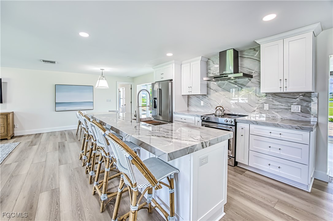 1073 Sand Castle Road Sanibel, FL 33957 - Photo 8 of 37