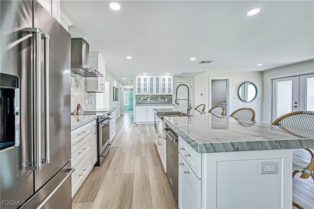 1073 Sand Castle Road Sanibel, FL 33957 - Photo 10 of 37