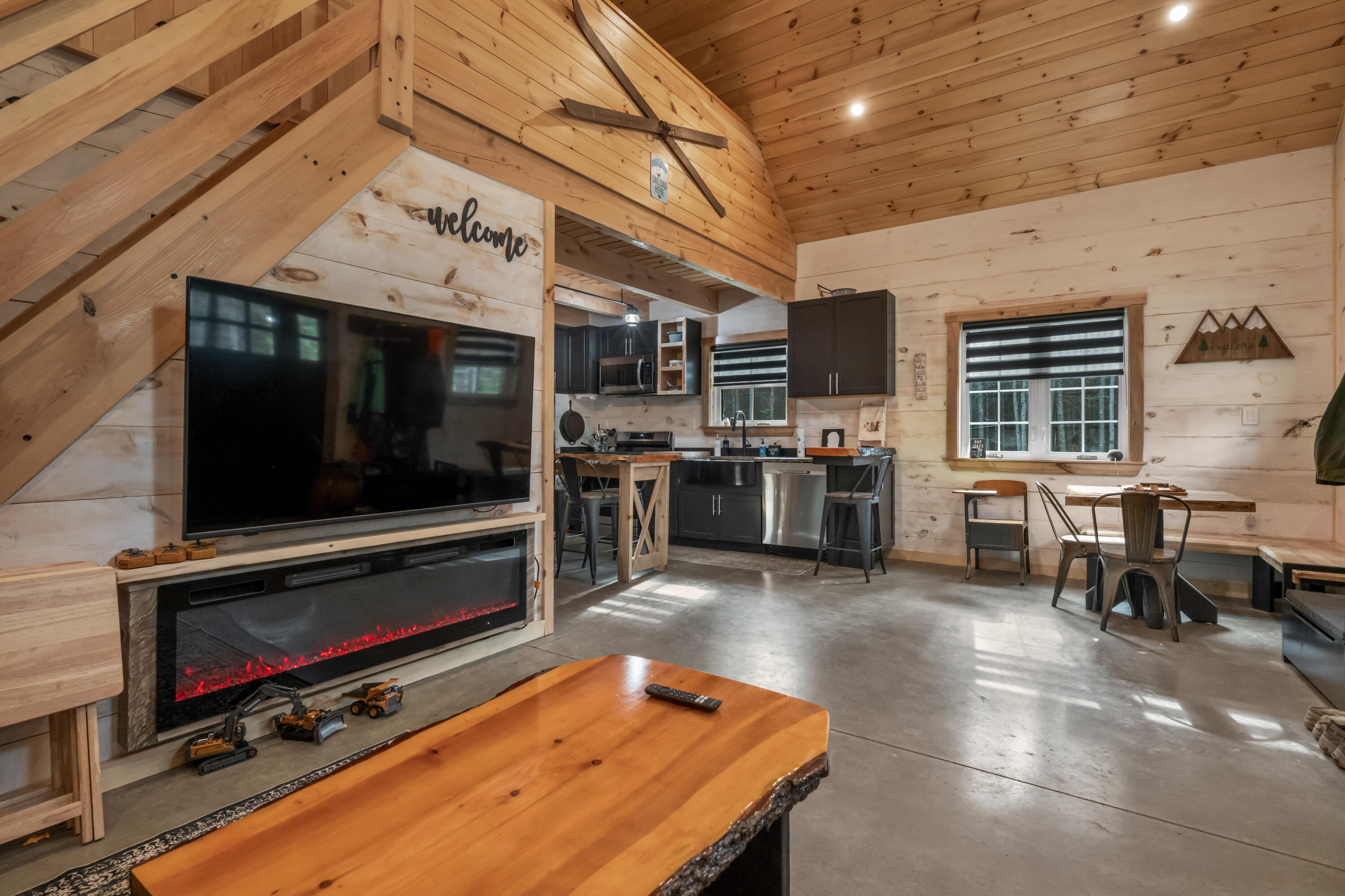 4 Stephensons Road Stratton, ME 04982 - Photo 7 of 51 DSC09572