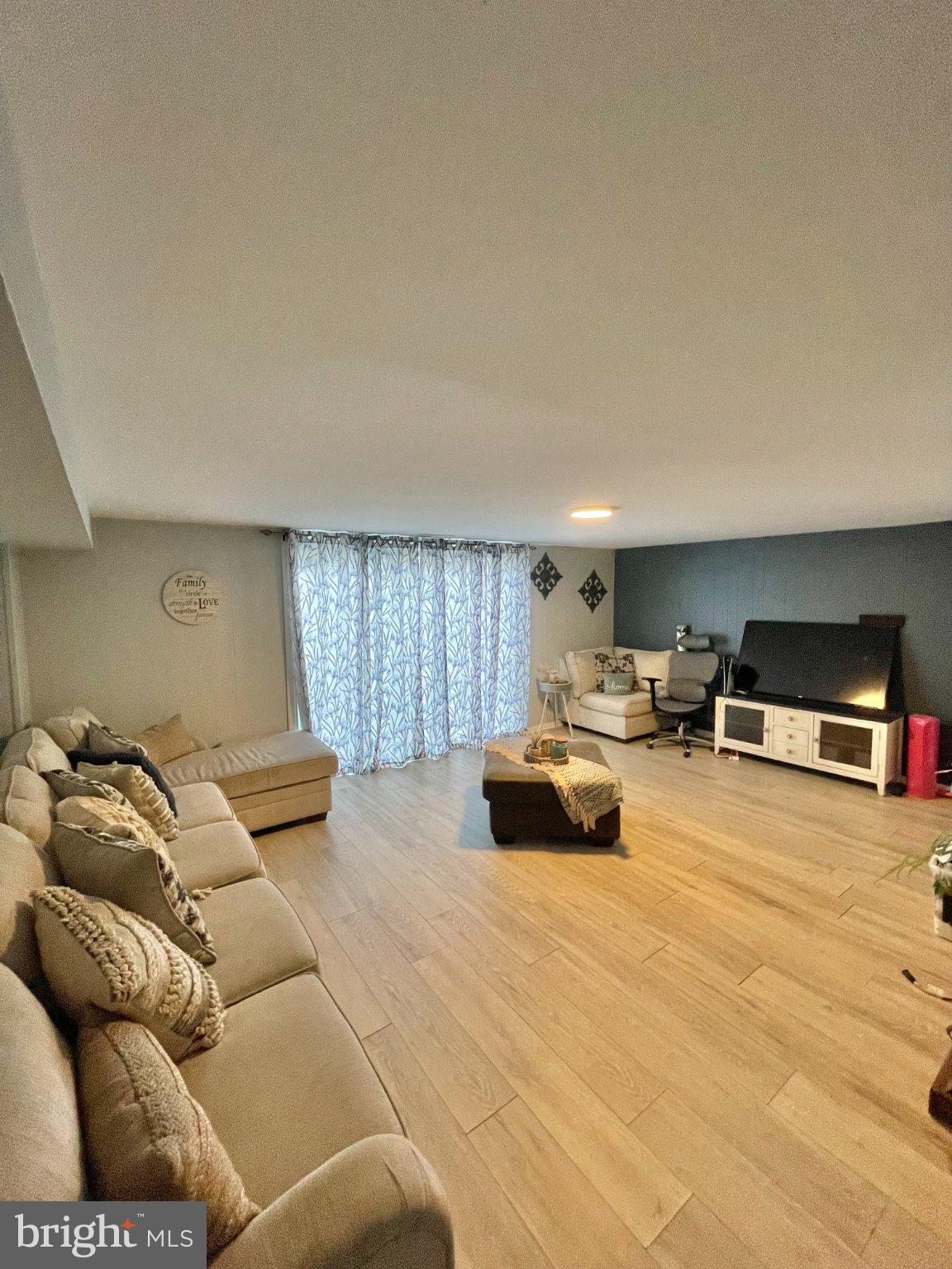 3622 Rayland Road Philadelphia, PA 19154 - Photo 25 of 36 Gallery Image 25