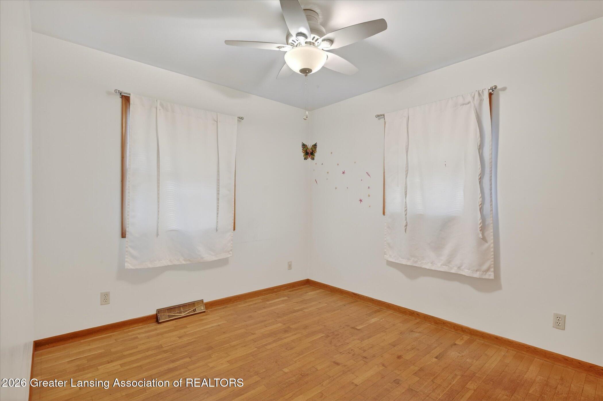 3187 South Canfield Road Eaton Rapids, MI 48827 - Photo 14 of 36 18-3187-S-Canfield-Rd-Windowstill
