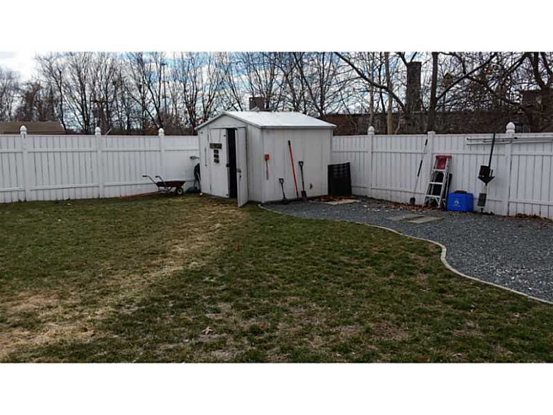 81 Rocco Avenue Pawtucket, RI 02860 - Photo 5 of 17 Yard/Garden.
