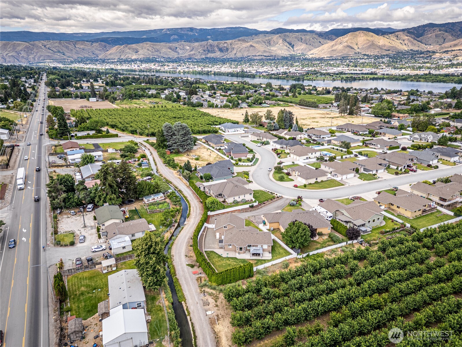 87 Springhill Drive East Wenatchee, WA 98802 - Photo 33 of 39