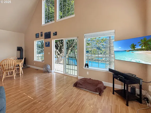 $879,000 | 322 Del Norte Lane, Brookings, OR 97415