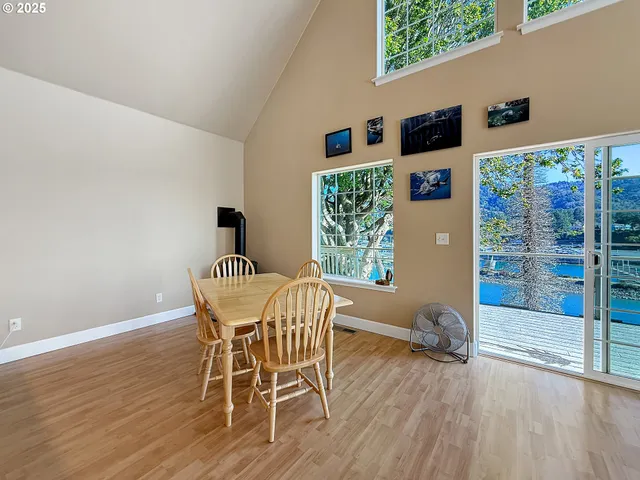 $879,000 | 322 Del Norte Lane, Brookings, OR 97415