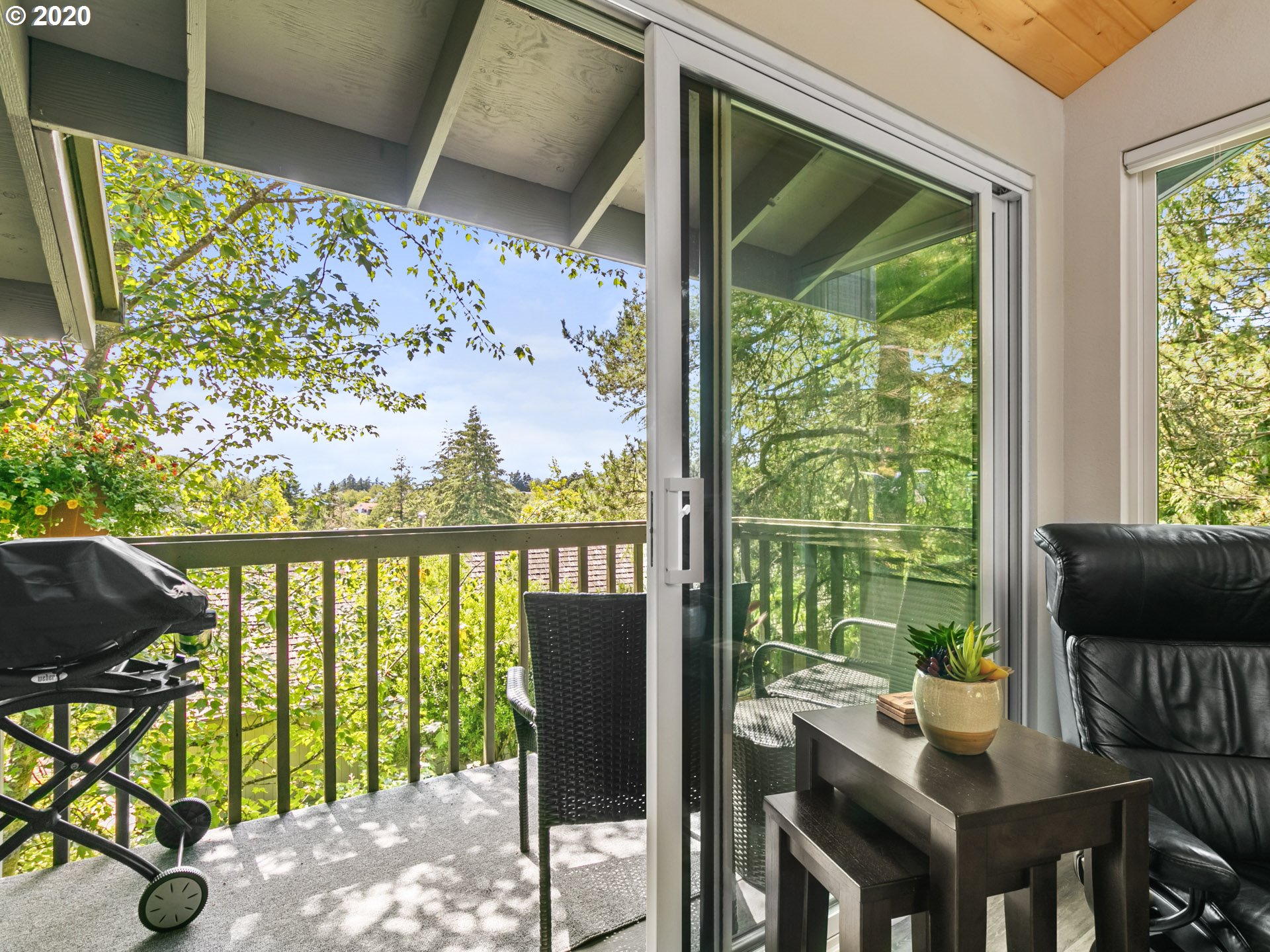 7506 Southwest Barnes Road, Unit A Portland, OR 97225 - Photo 23 of 27 Gallery Image 23