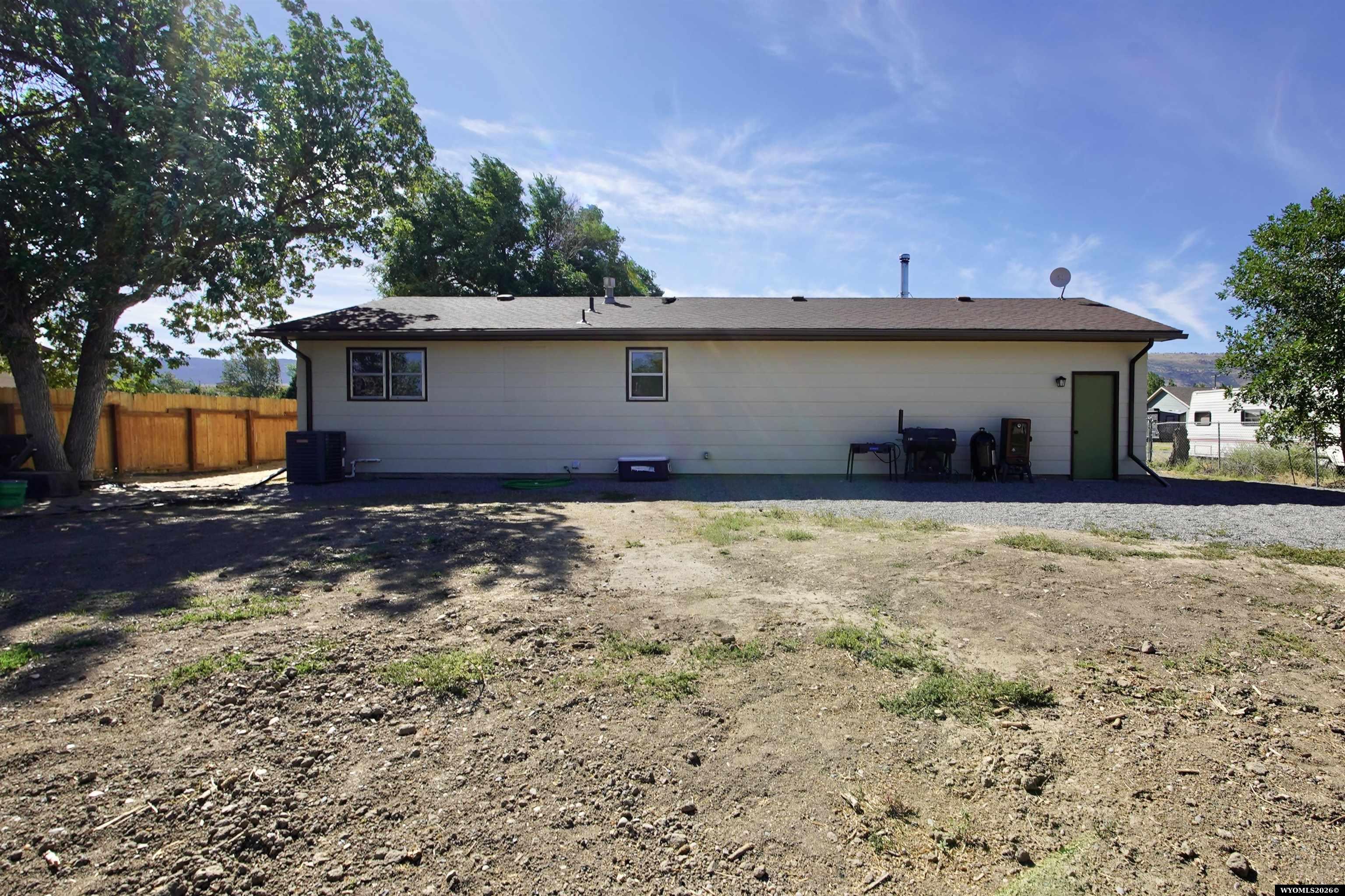 6674 Sharrock Road Casper, WY 82604 - Photo 34 of 39 Gallery Image 34