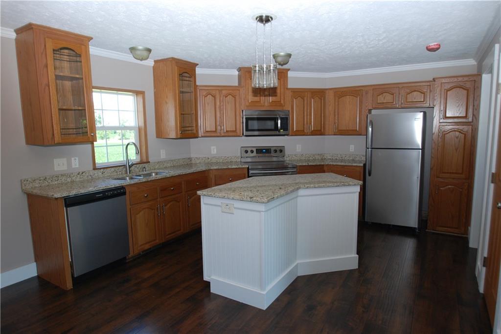 7420 Stringtown Road Mechanicsburg, OH 43044 - Photo 13 of 34