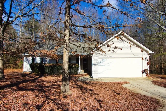 $1,900 | 2804 James Henry Drive, Dacula, GA 30019