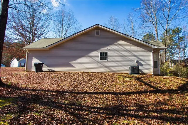 $1,900 | 2804 James Henry Drive, Dacula, GA 30019
