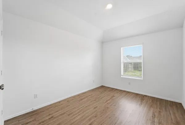 $2,300 | 14242 Walworth Crk Court, Rosharon, TX 77583