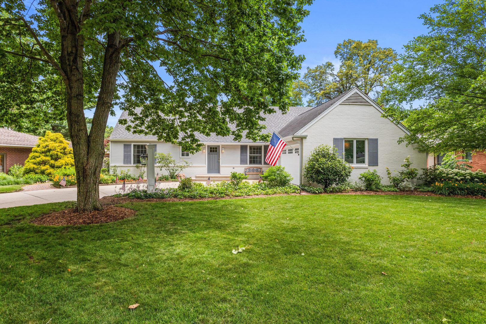 1712 Lincoln Road Champaign, IL 61821 - Photo 1 of 46