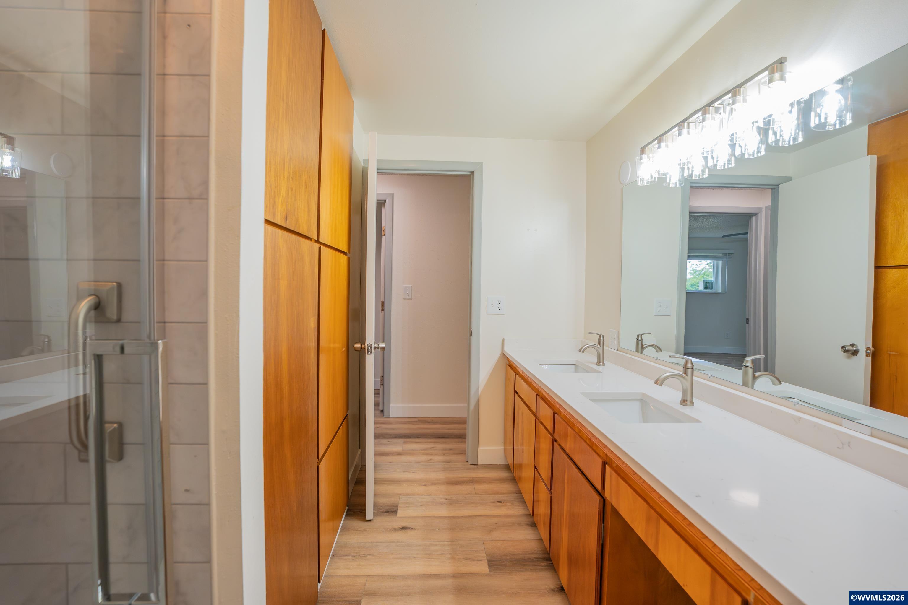40025 Crestview Lane Lebanon, OR 97355 - Photo 17 of 39