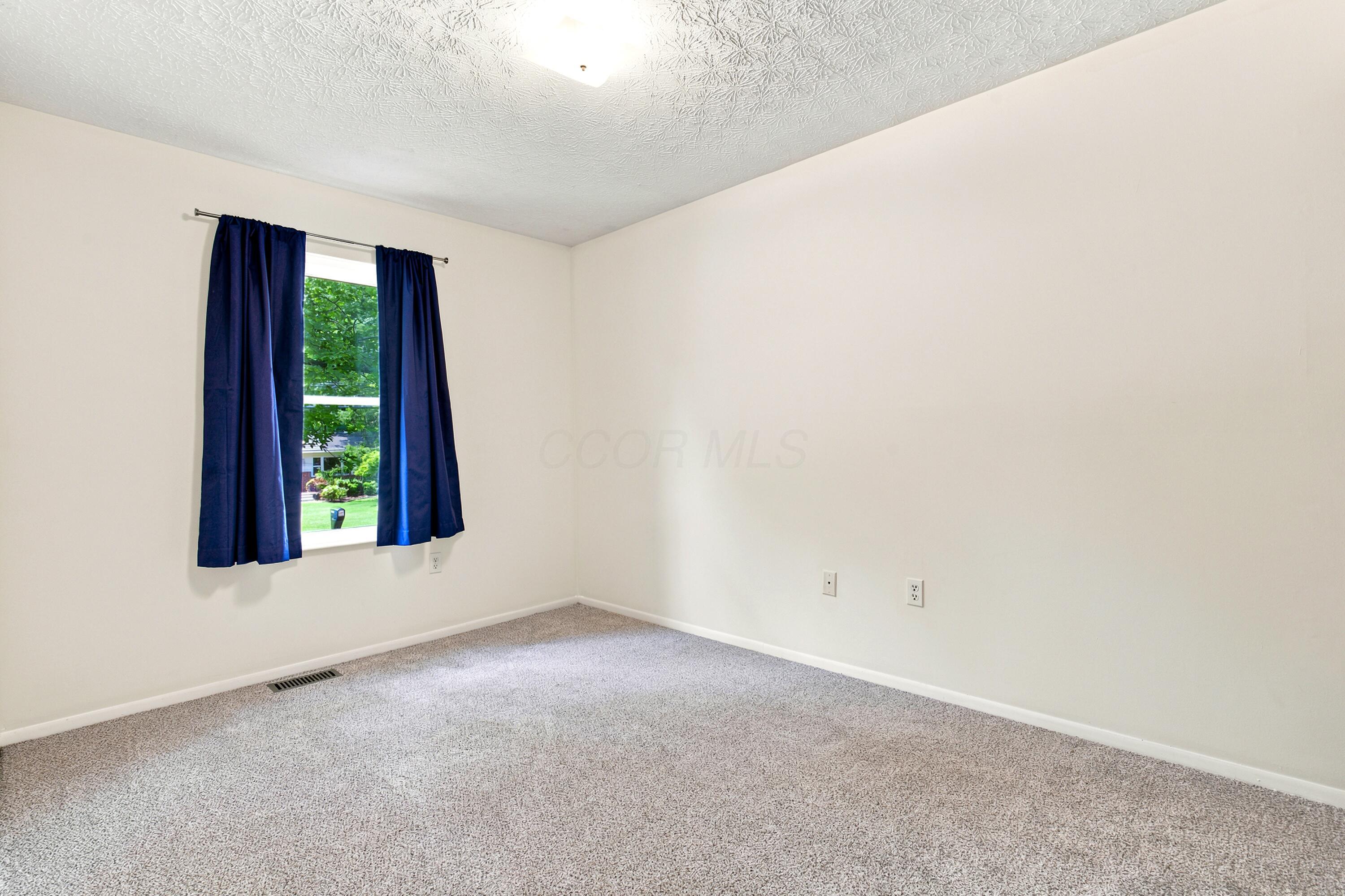 682 Hines Road Columbus, OH 43230 - Photo 16 of 34 dsc02850