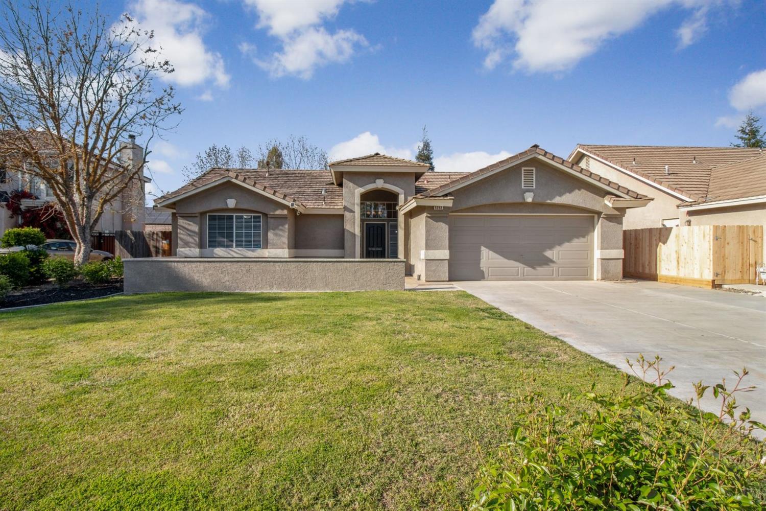 5252 West Decatur Avenue Fresno, CA 93722 - Photo 1 of 29 Gallery Image 1