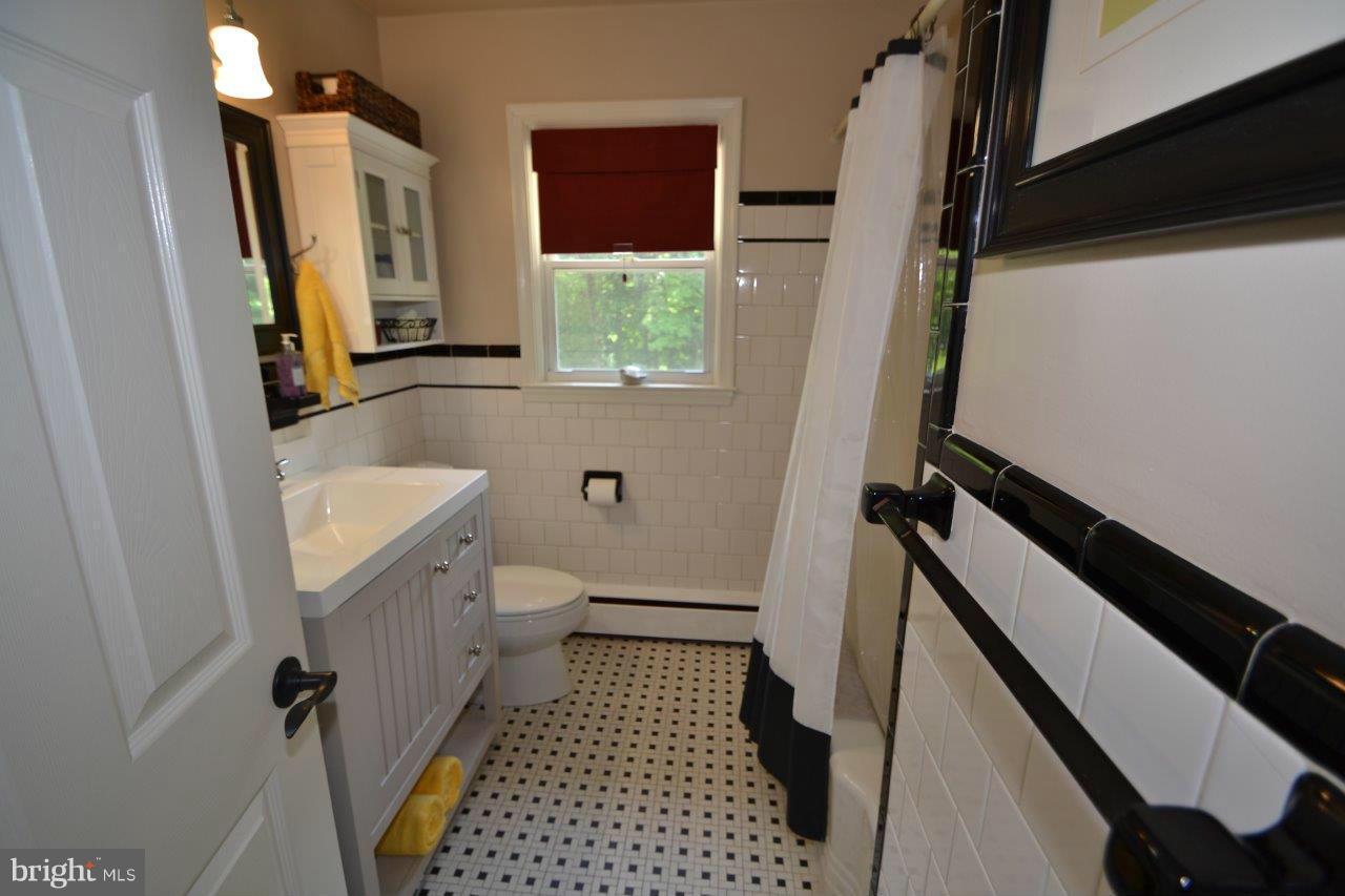 213 Delight Road Reisterstown, MD 21136 - Photo 15 of 30 Bath
